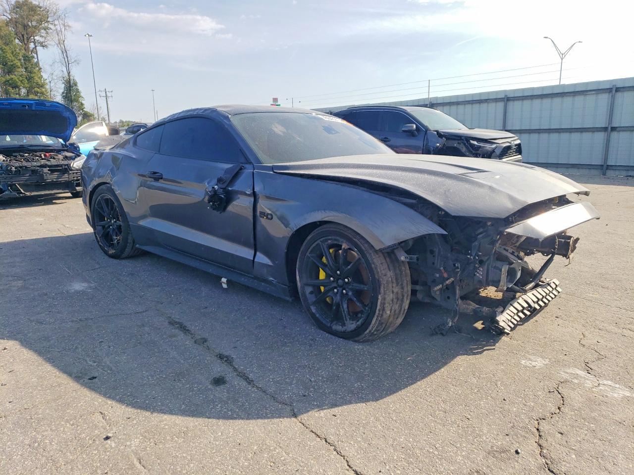 2021 FORD MUSTANG