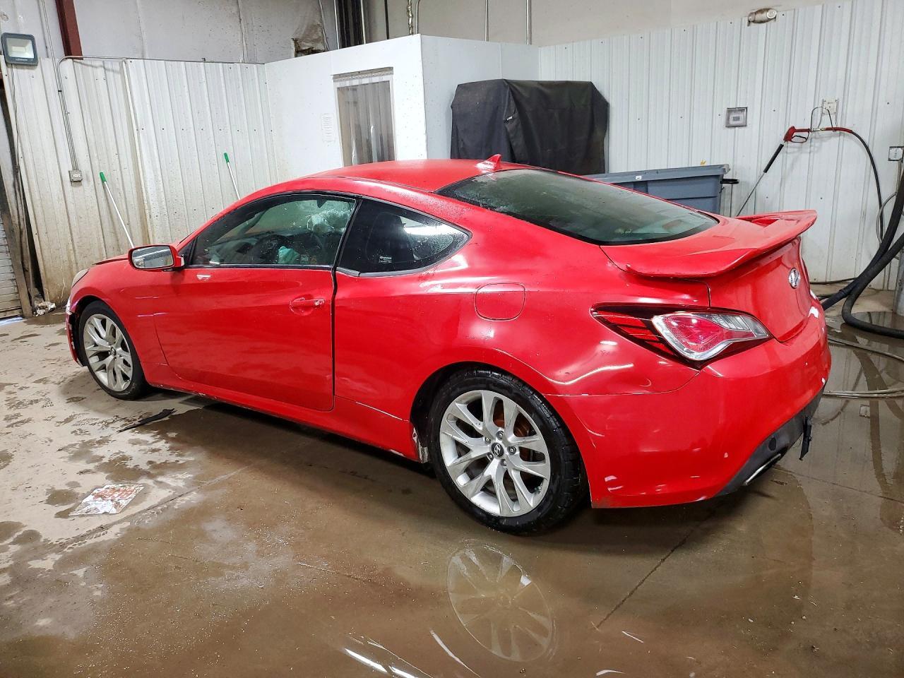 2013 HYUNDAI GENESIS