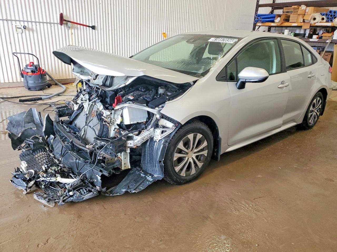 2022 TOYOTA COROLLA