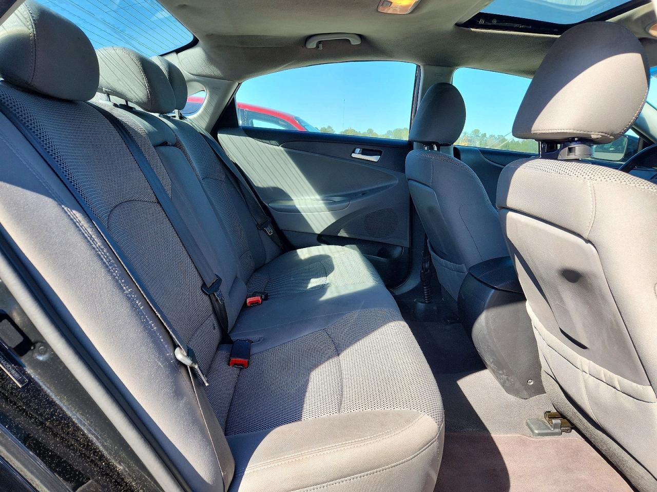 2012 HYUNDAI SONATA