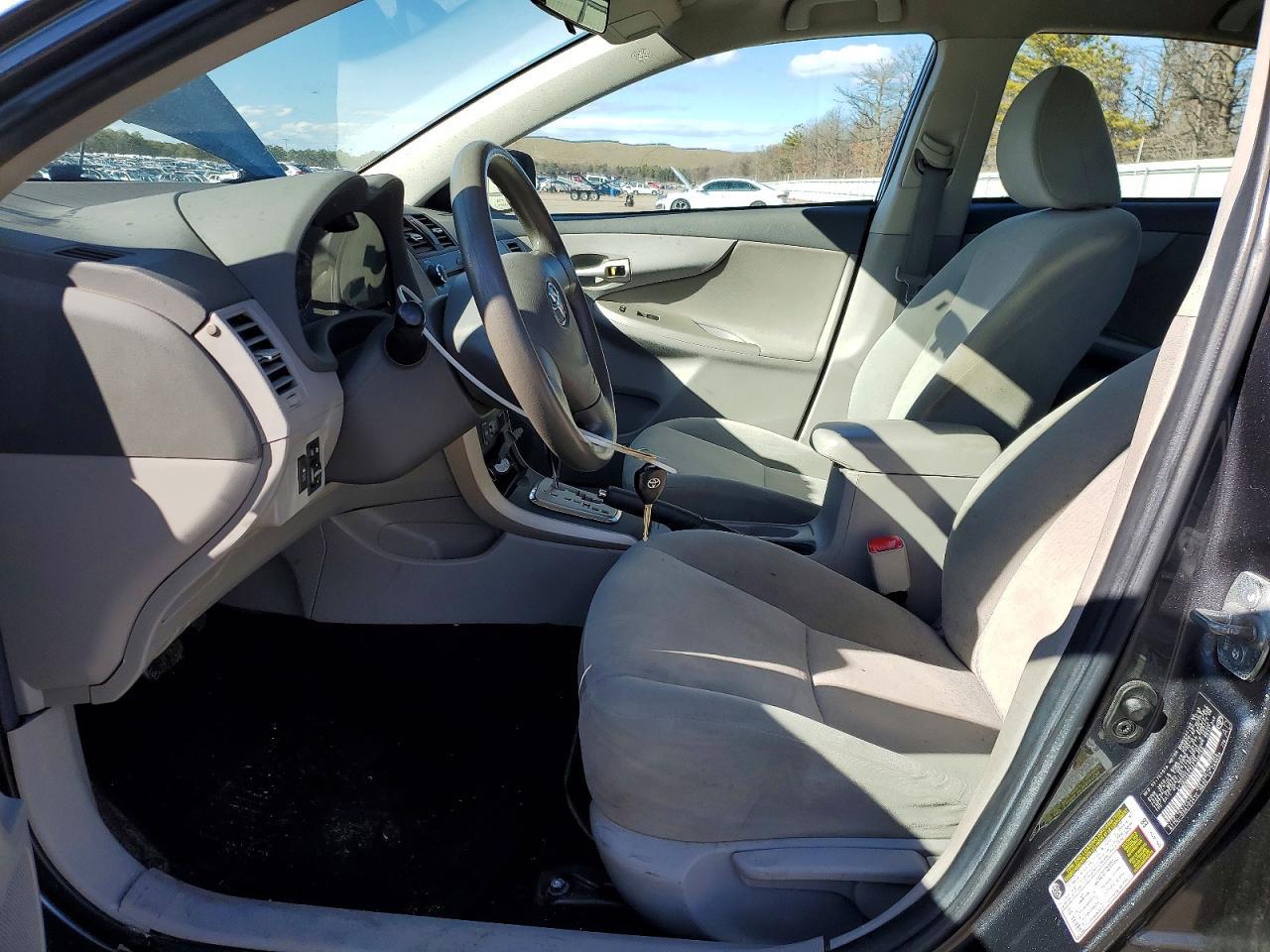 2010 TOYOTA COROLLA