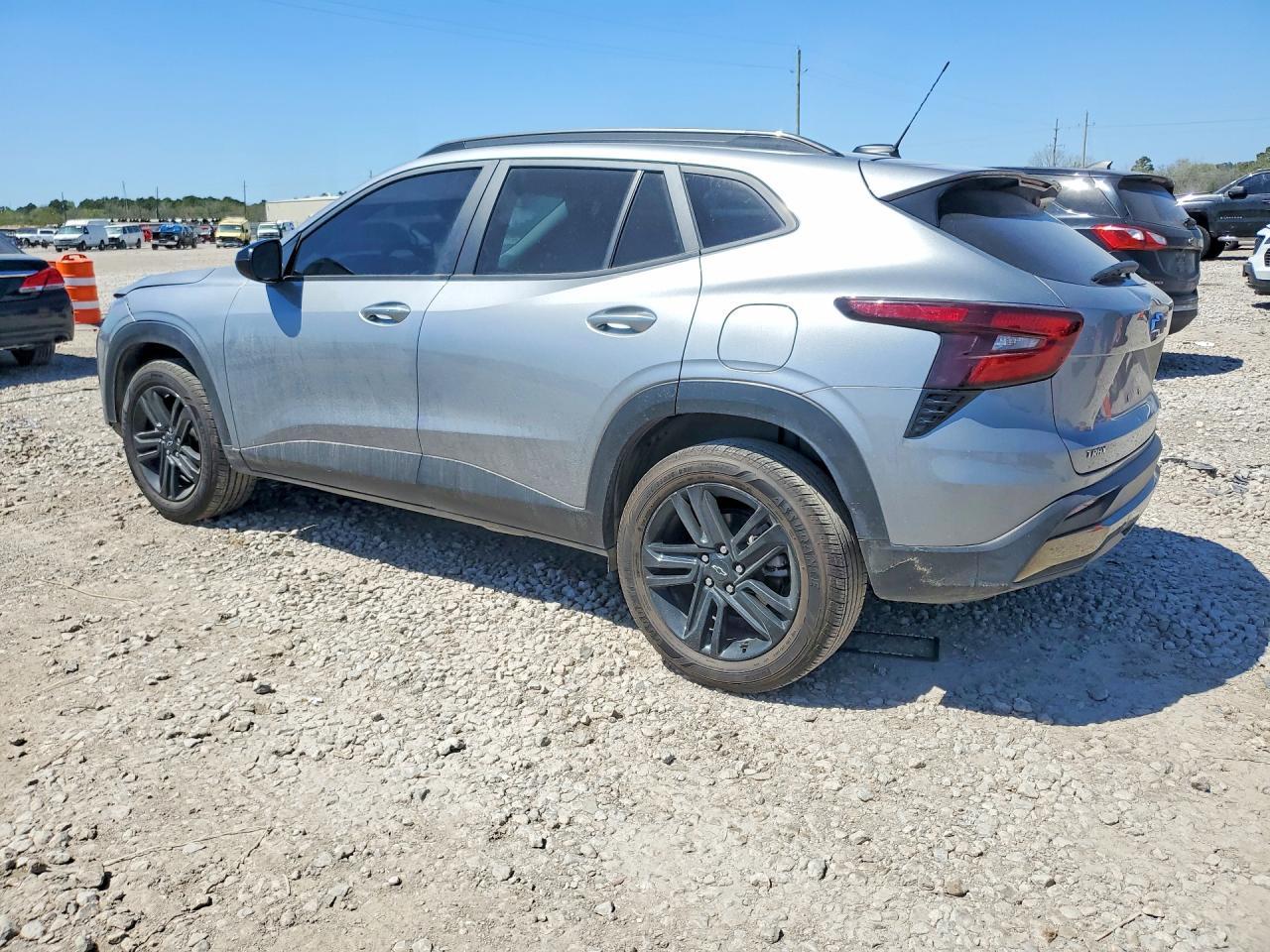 2024 CHEVROLET TRAX