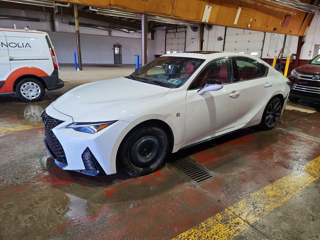 2022 LEXUS IS 350