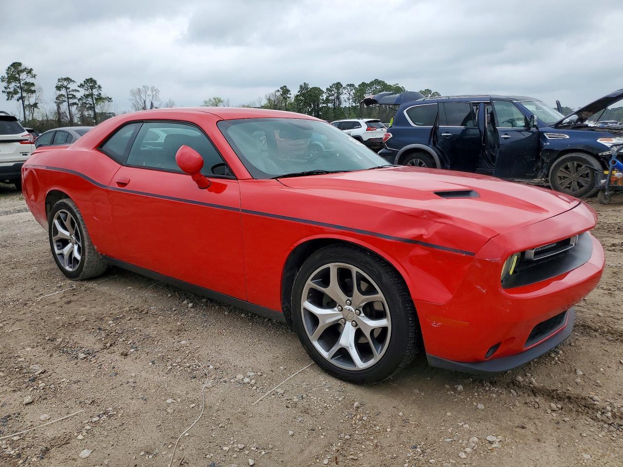 2015 DODGE Challenger