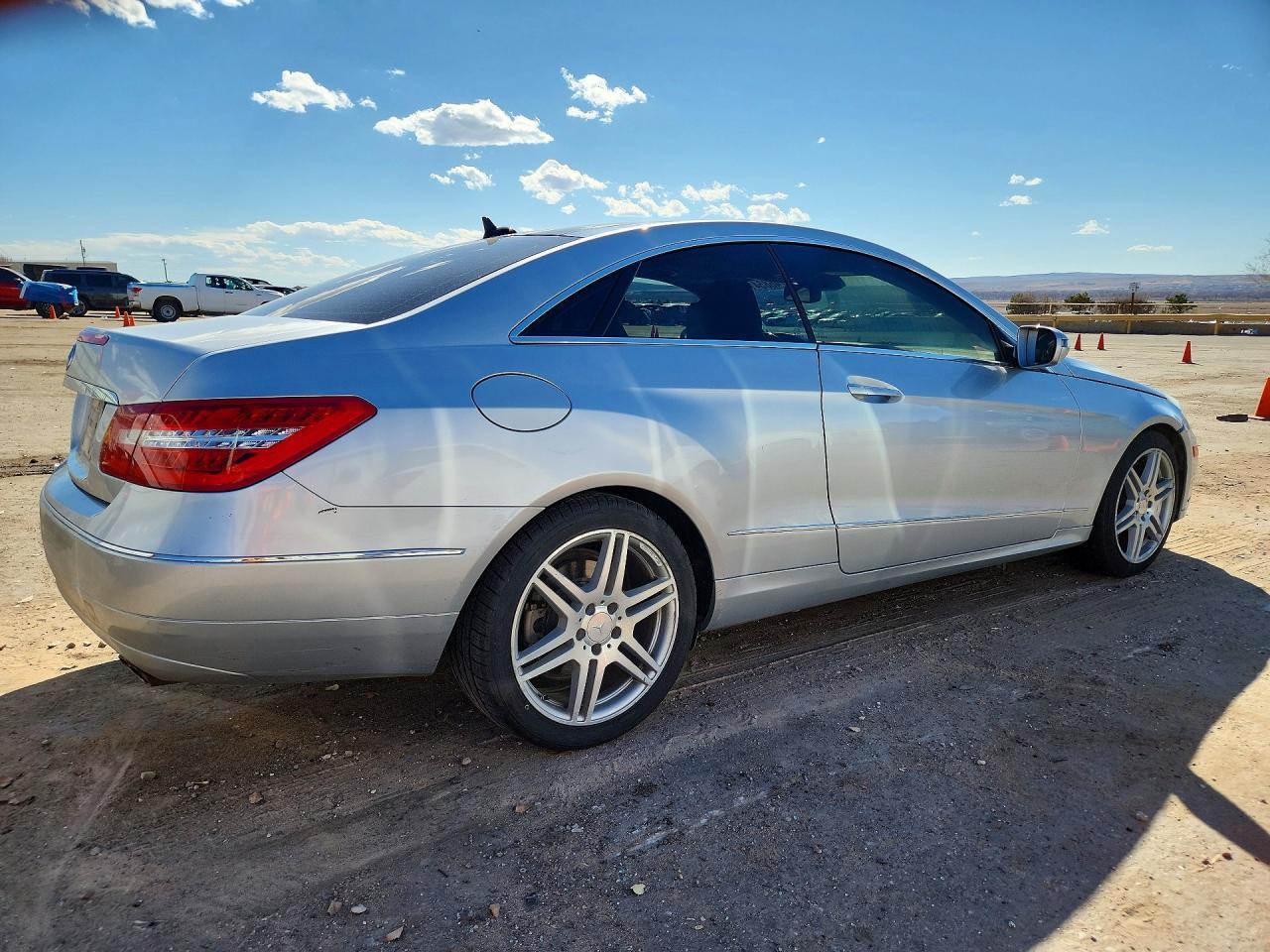 2010 MERCEDES-BENZ E-Class
