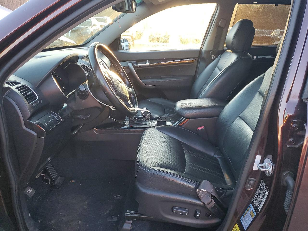 2014 KIA SORENTO
