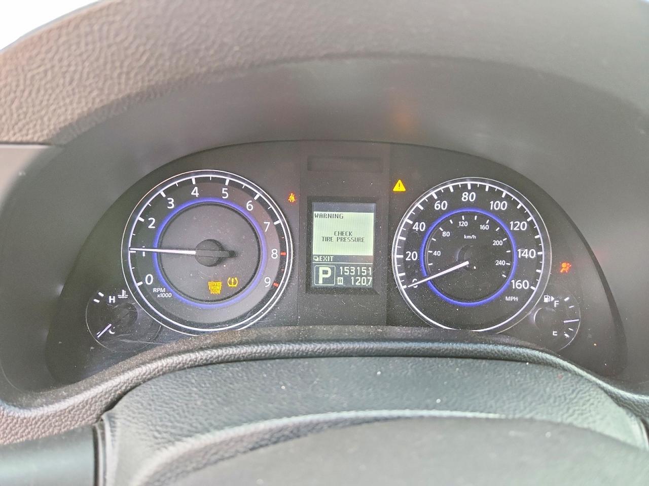 2012 INFINITI G37
