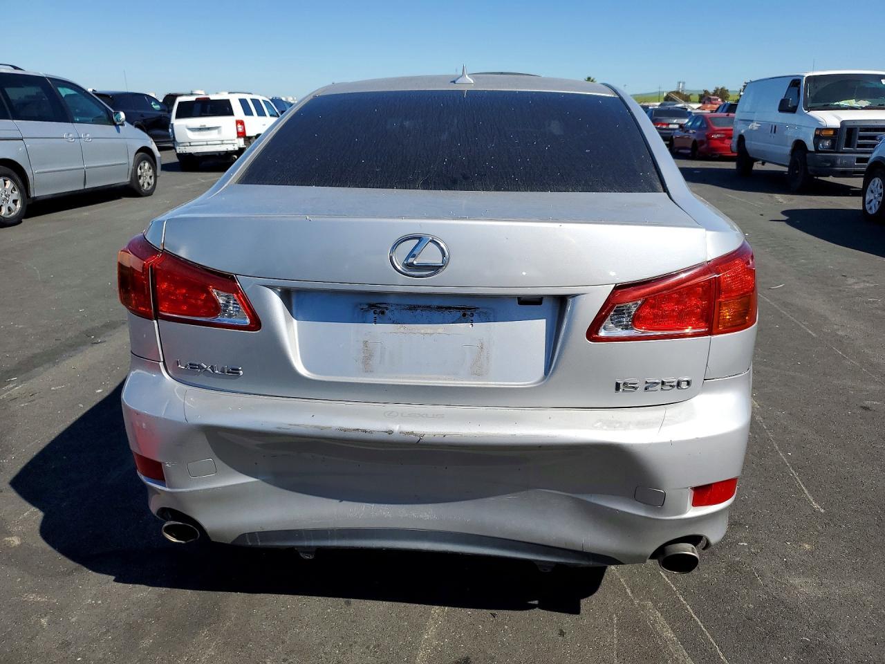 2009 LEXUS IS 250