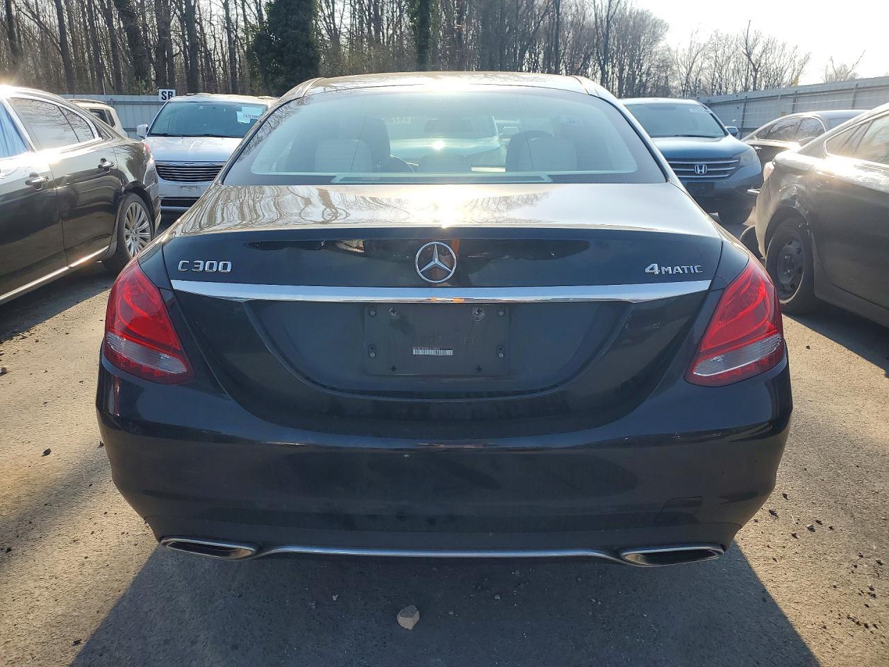 2016 MERCEDES-BENZ C-CLASS