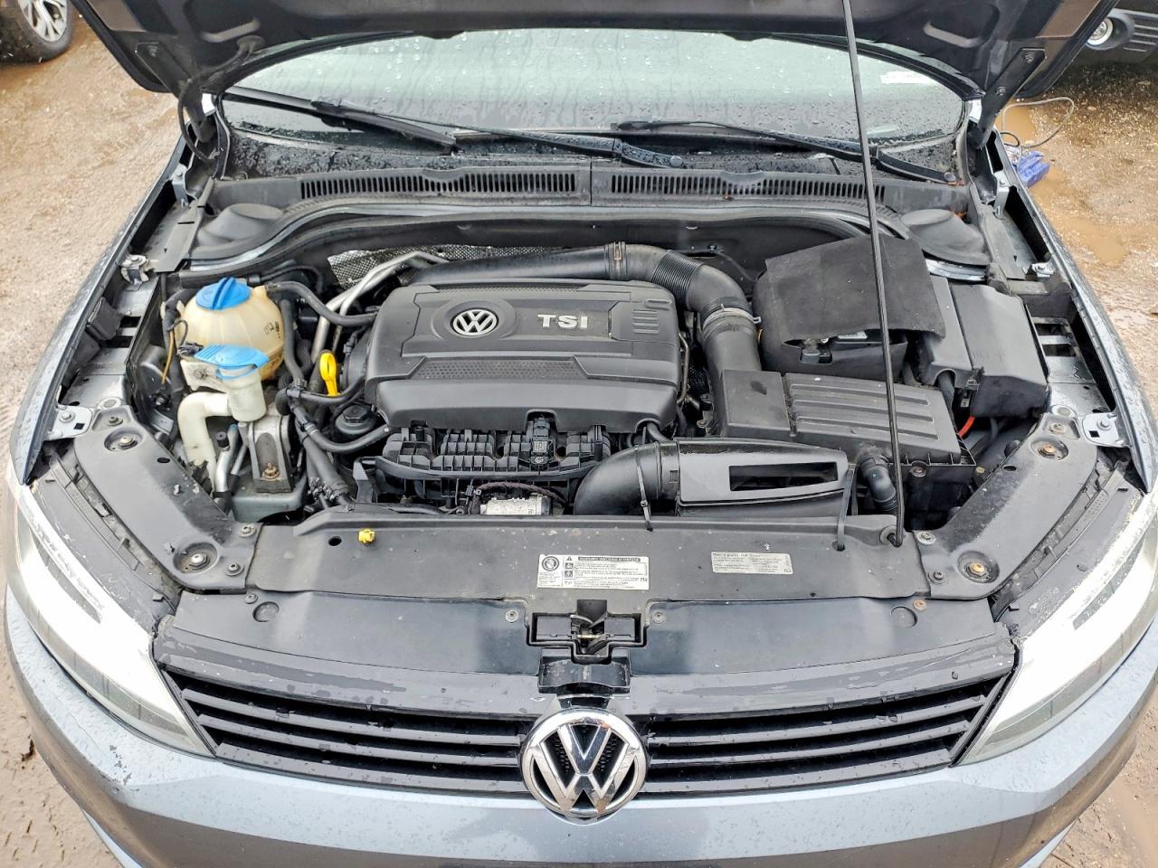 2014 VOLKSWAGEN JETTA