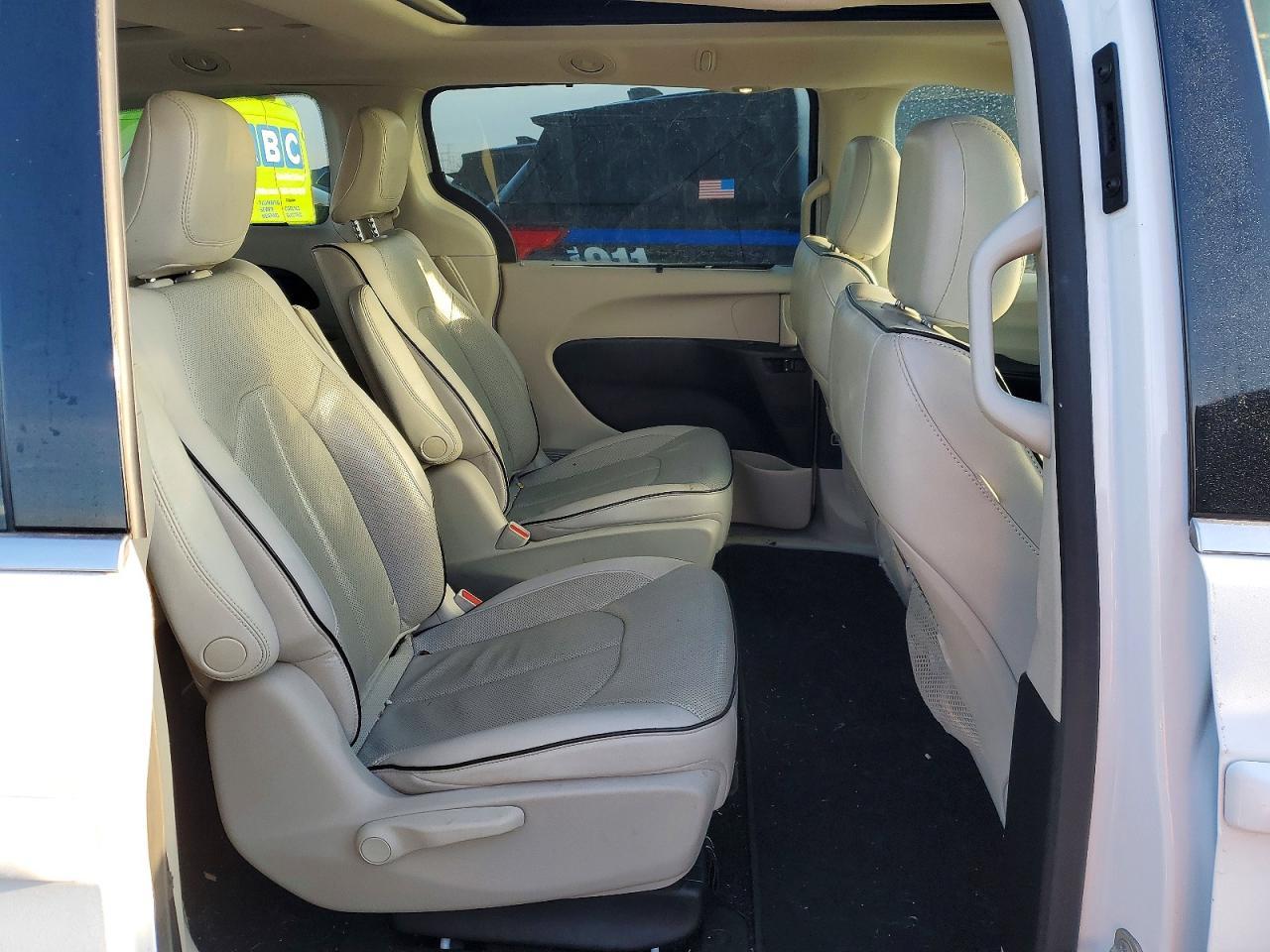 2021 CHRYSLER Pacifica
