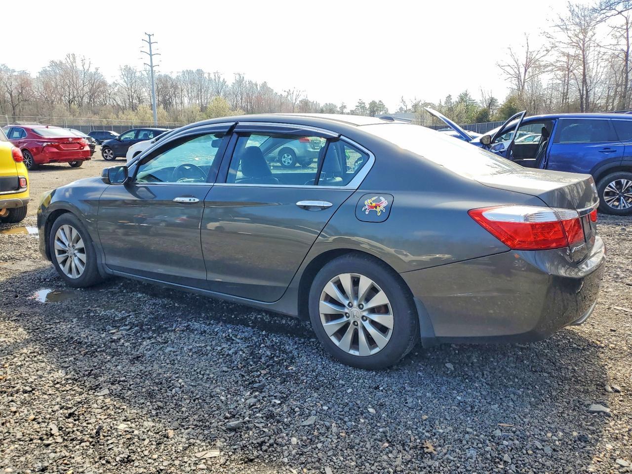 2013 HONDA ACCORD
