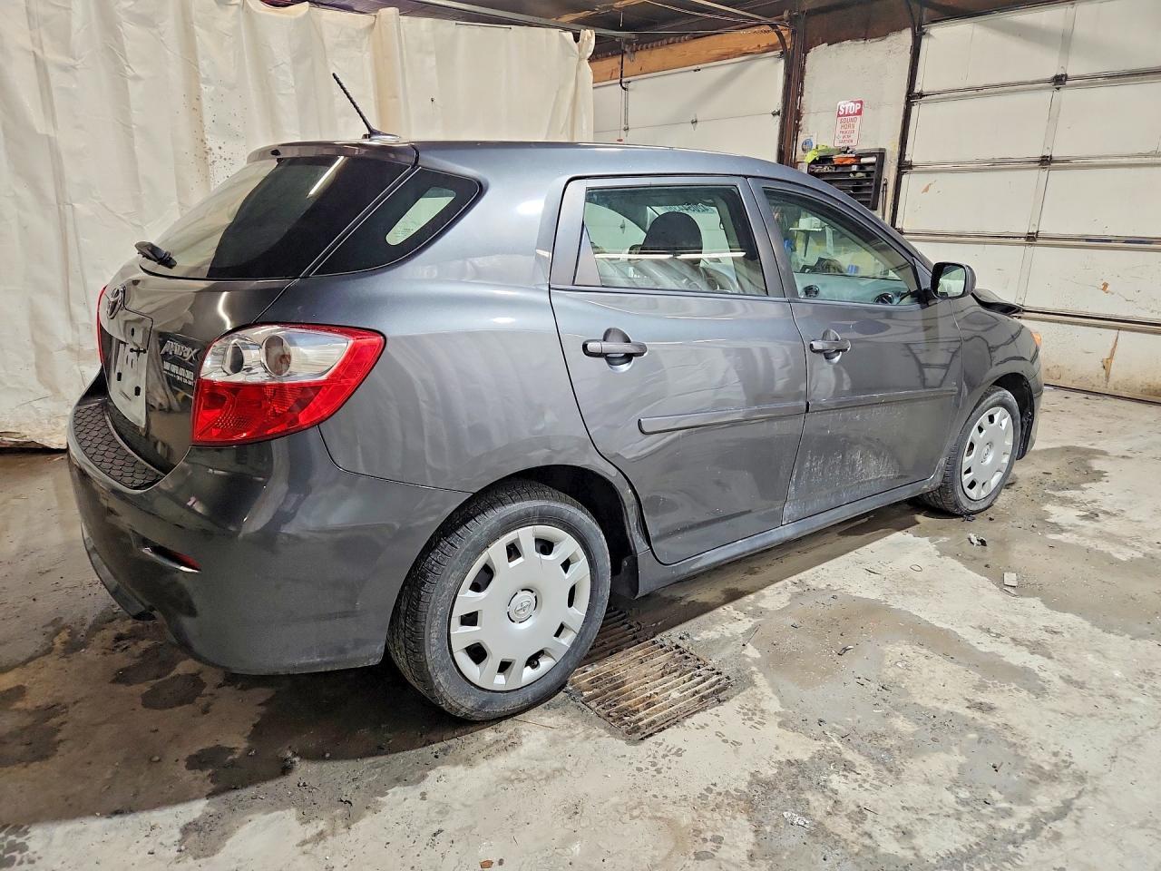 2010 TOYOTA MATRIX