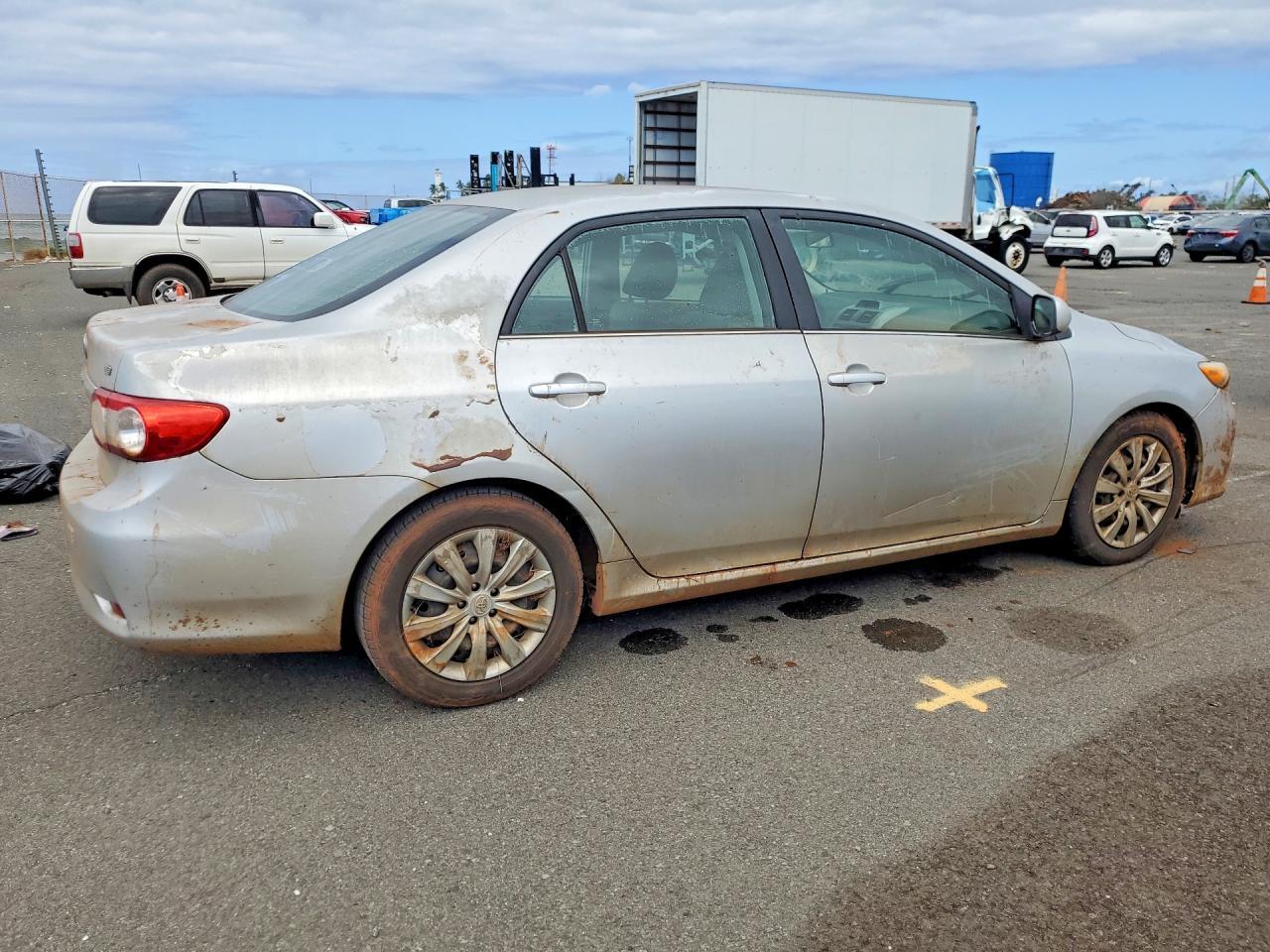 2013 TOYOTA COROLLA