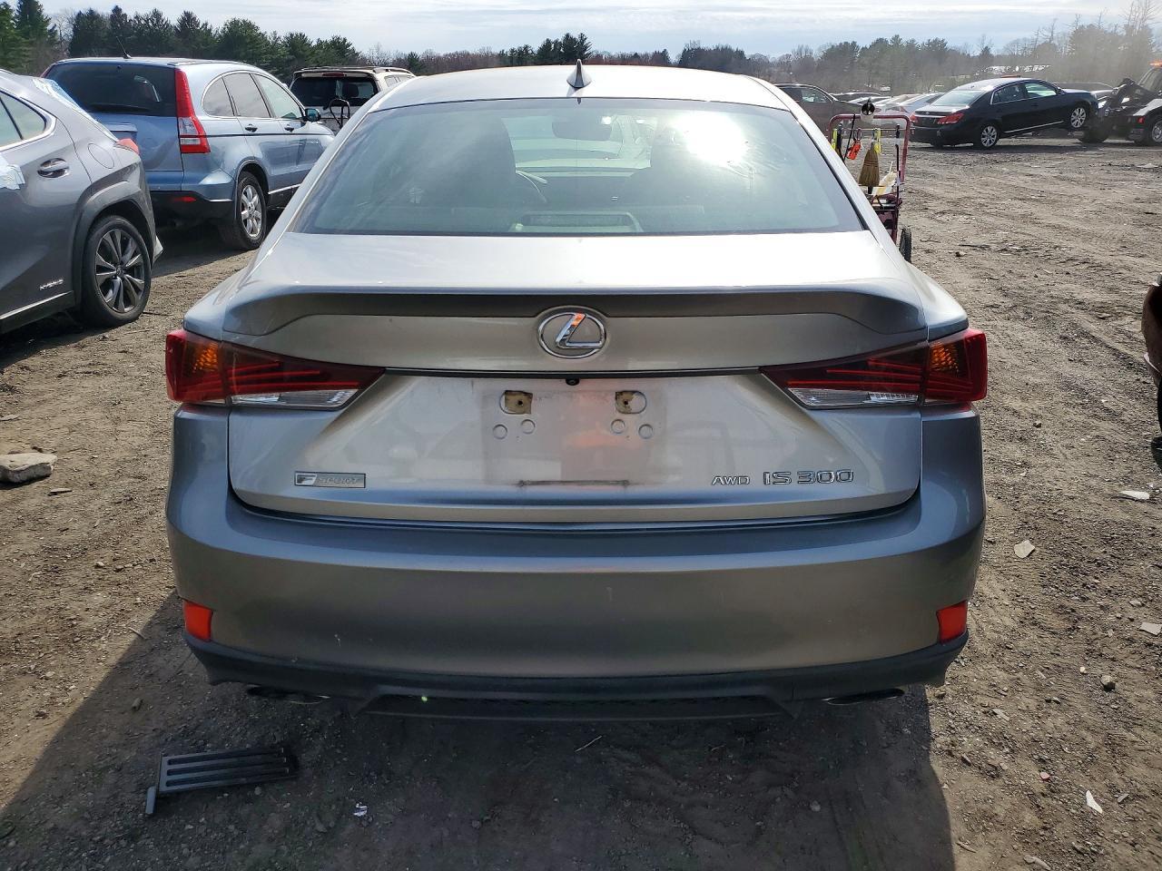 2017 LEXUS IS 300