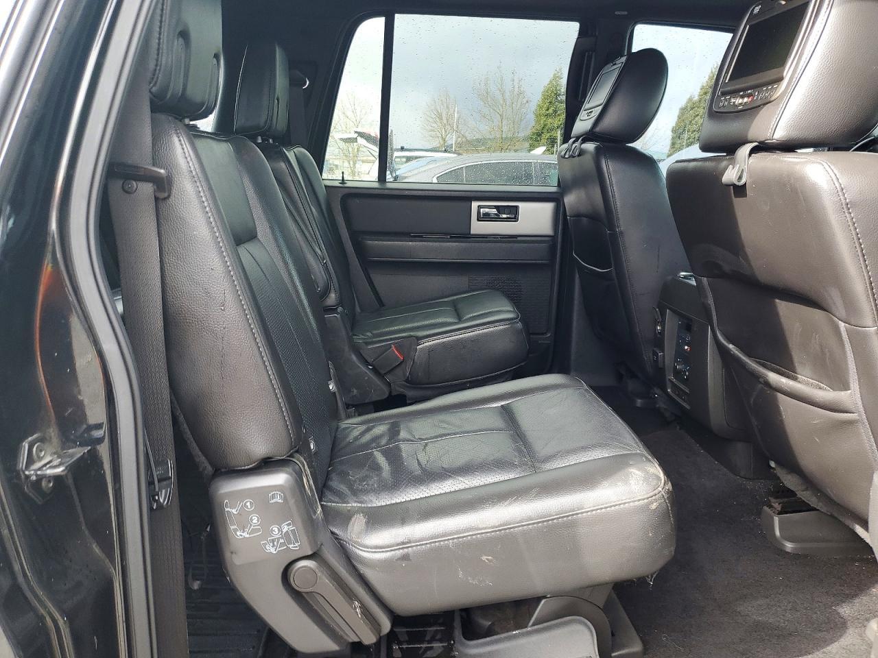 2013 FORD Expedition