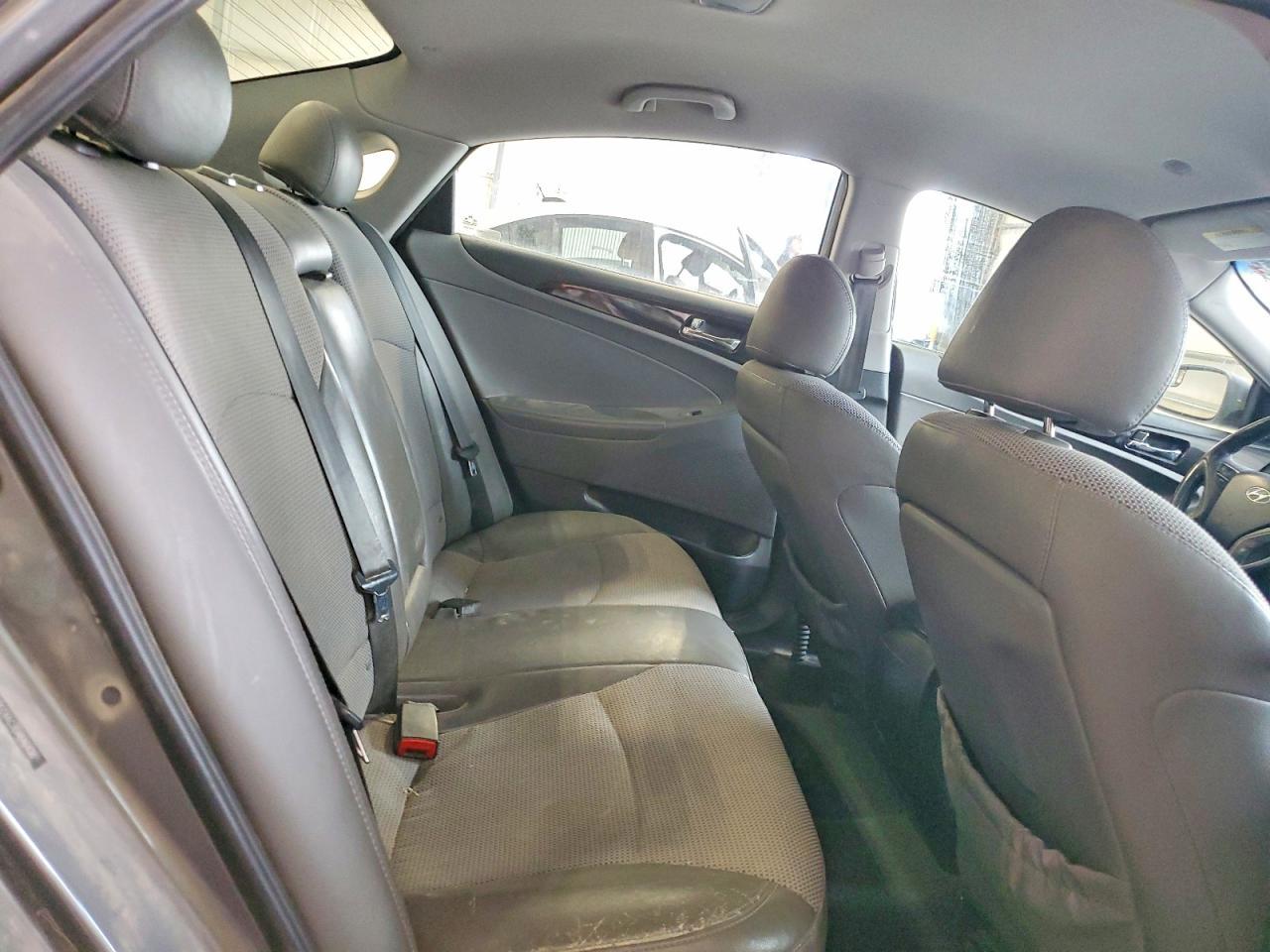 2014 HYUNDAI SONATA