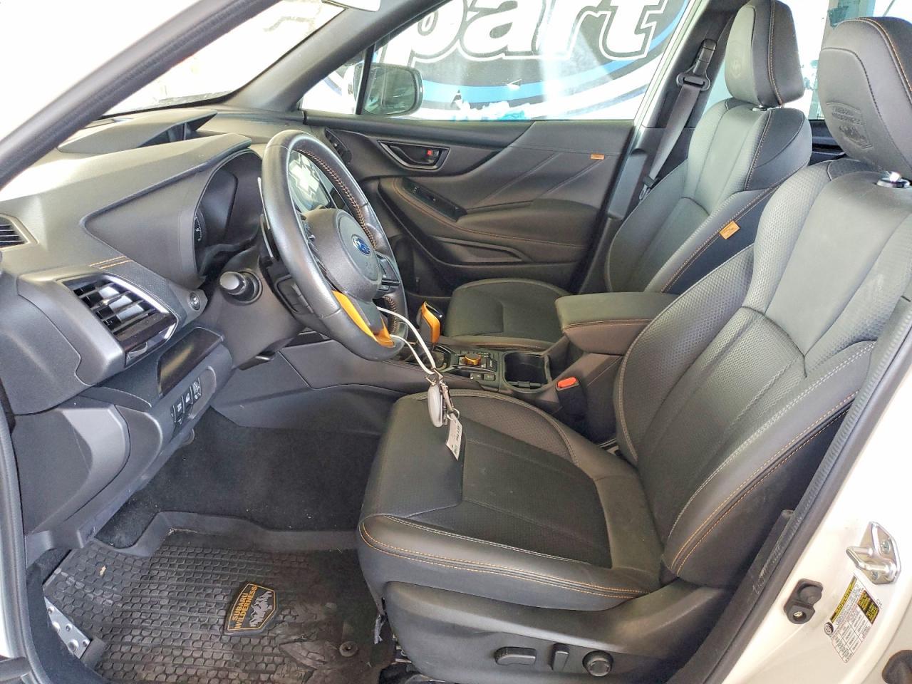 2023 SUBARU FORESTER