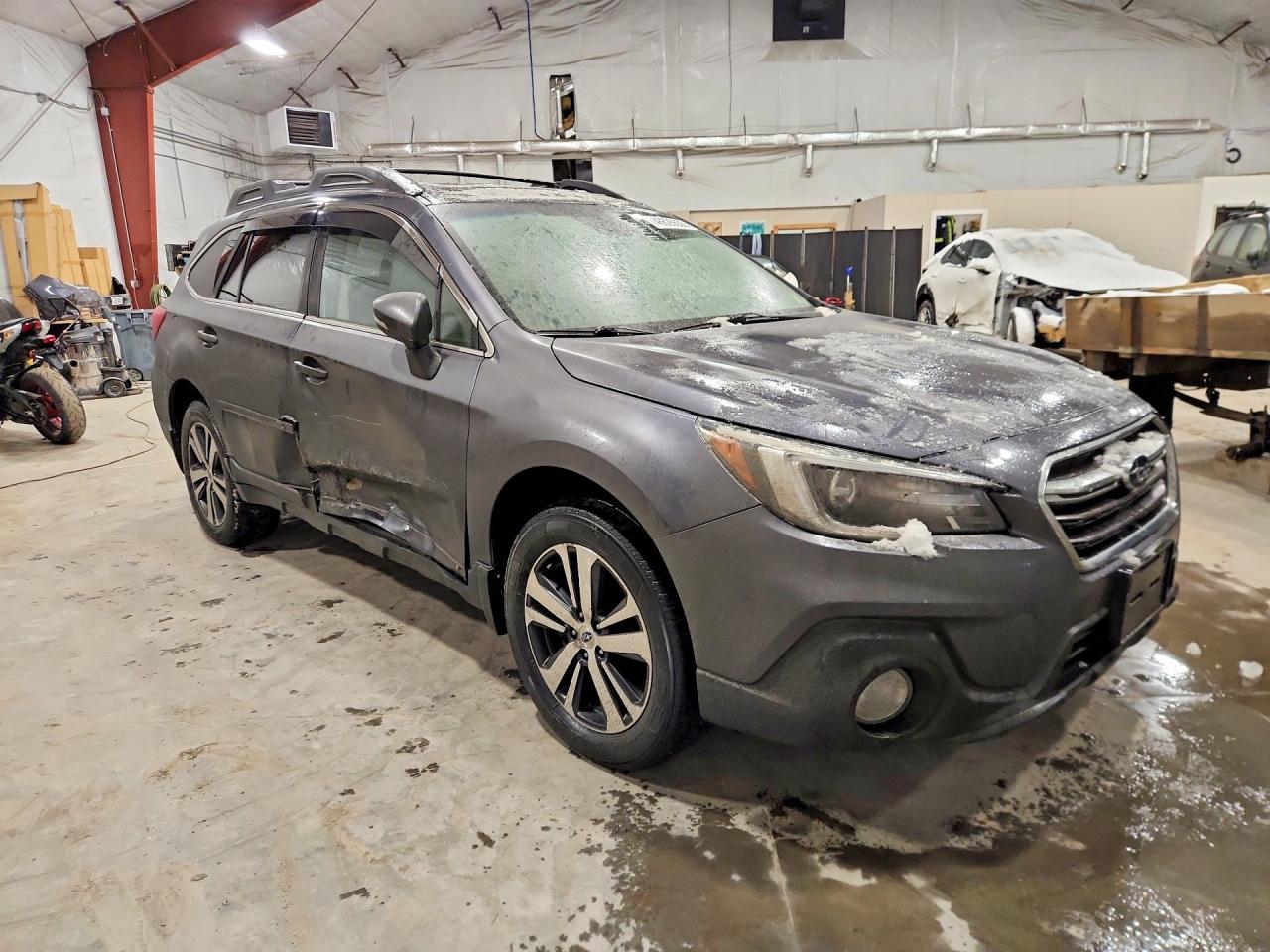 2018 SUBARU Outback