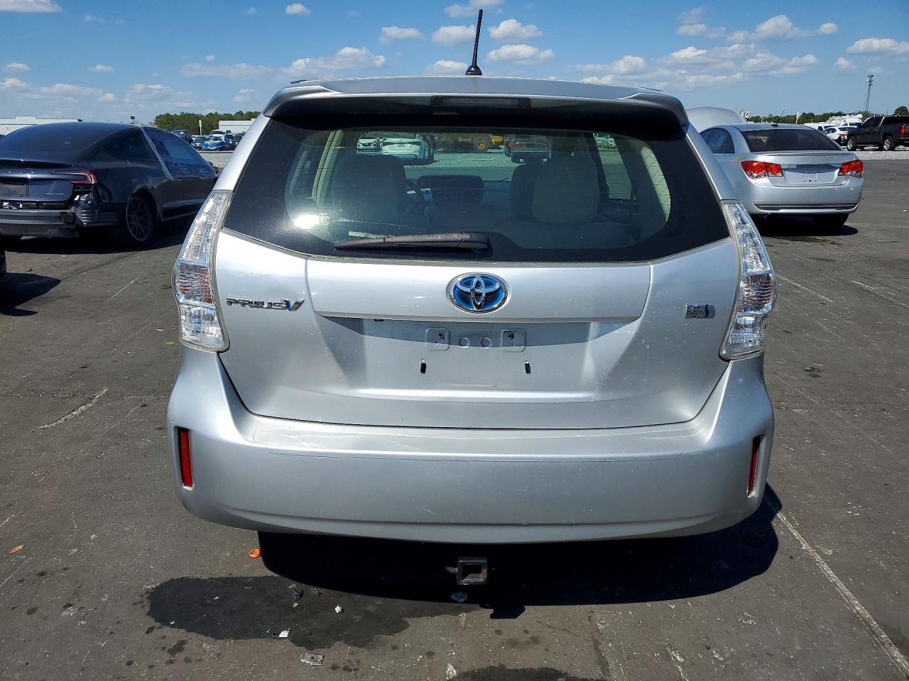 2012 TOYOTA PRIUS V