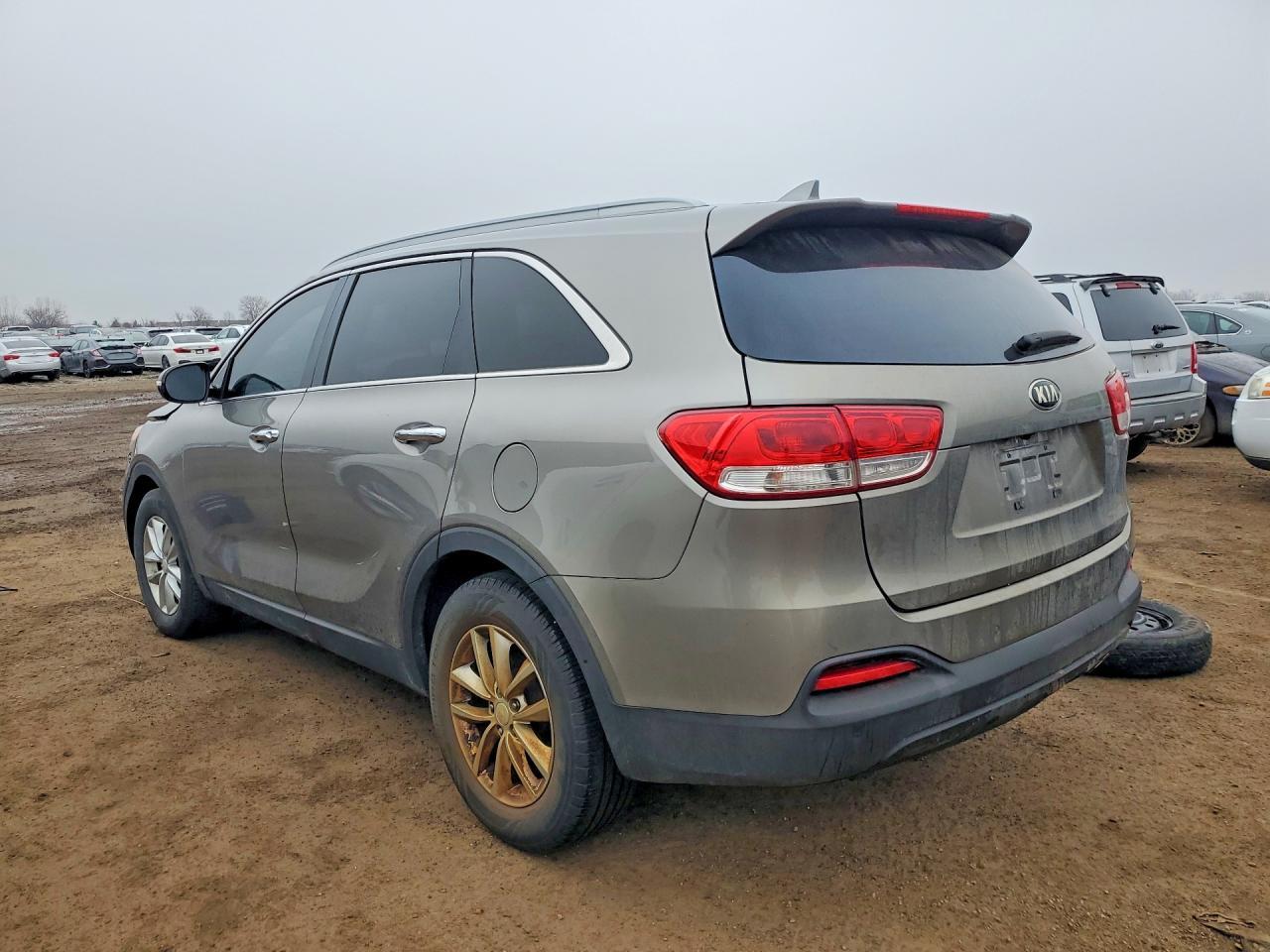 2016 KIA SORENTO
