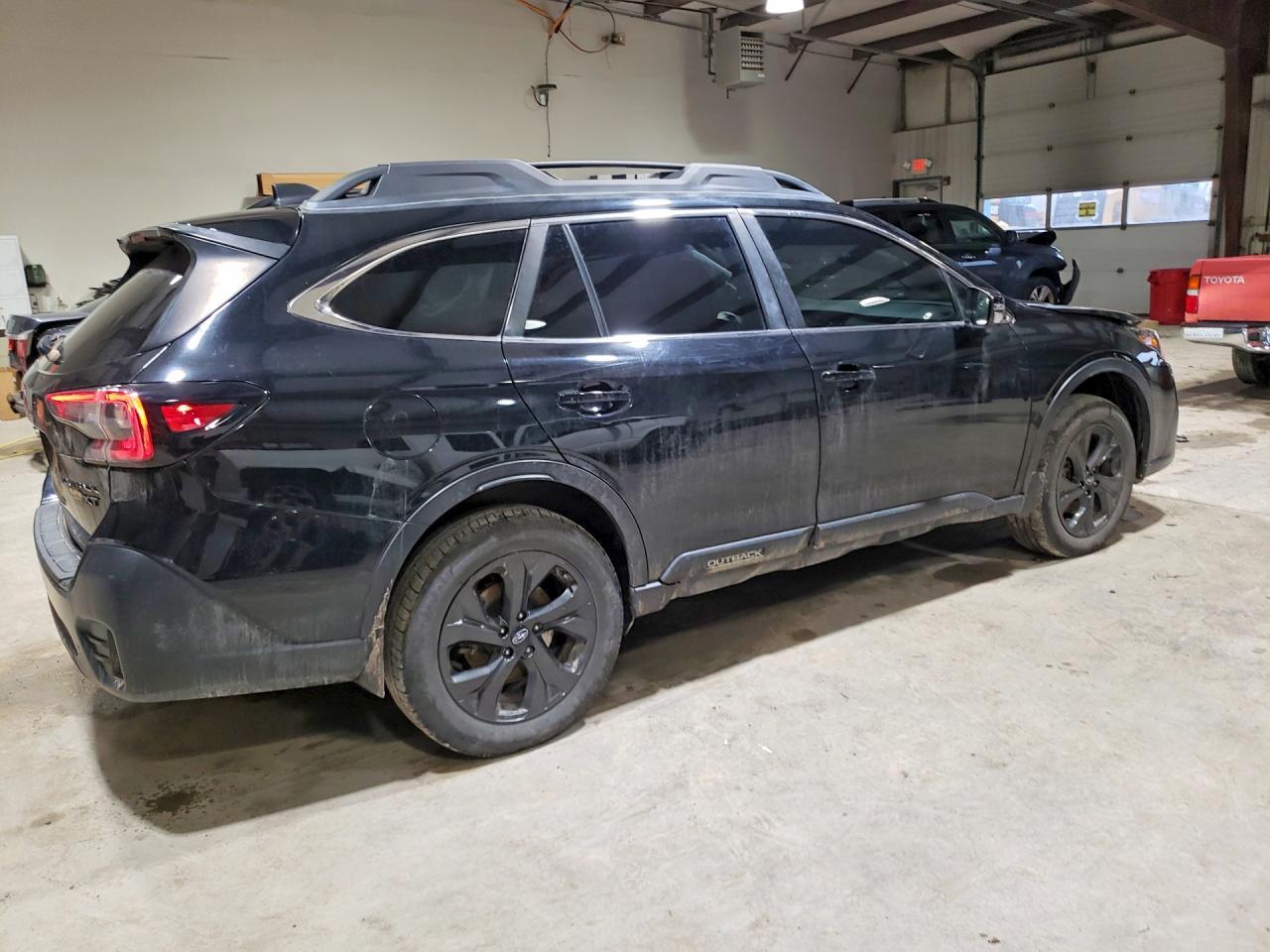 2021 SUBARU Outback