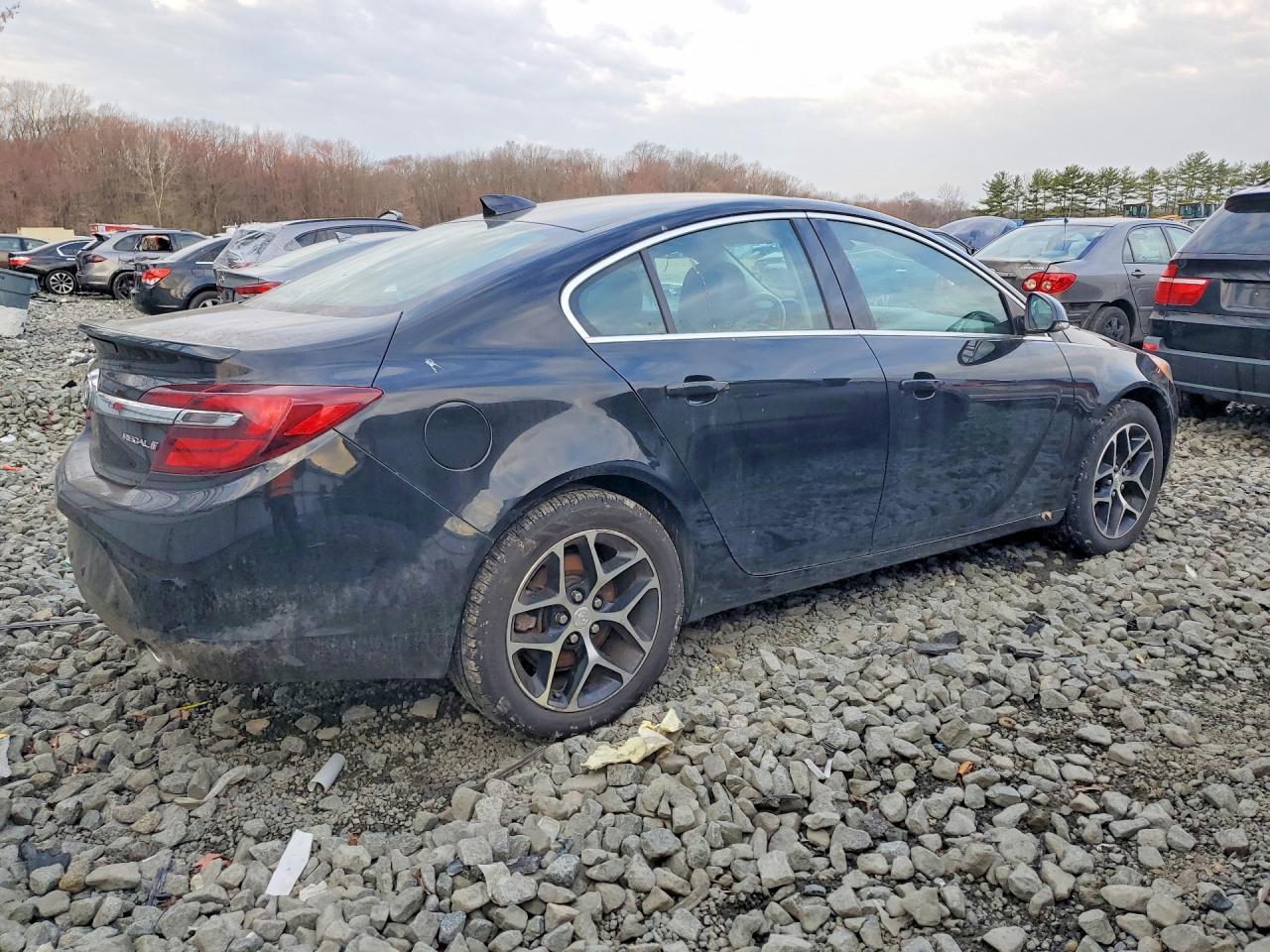 2017 BUICK Regal
