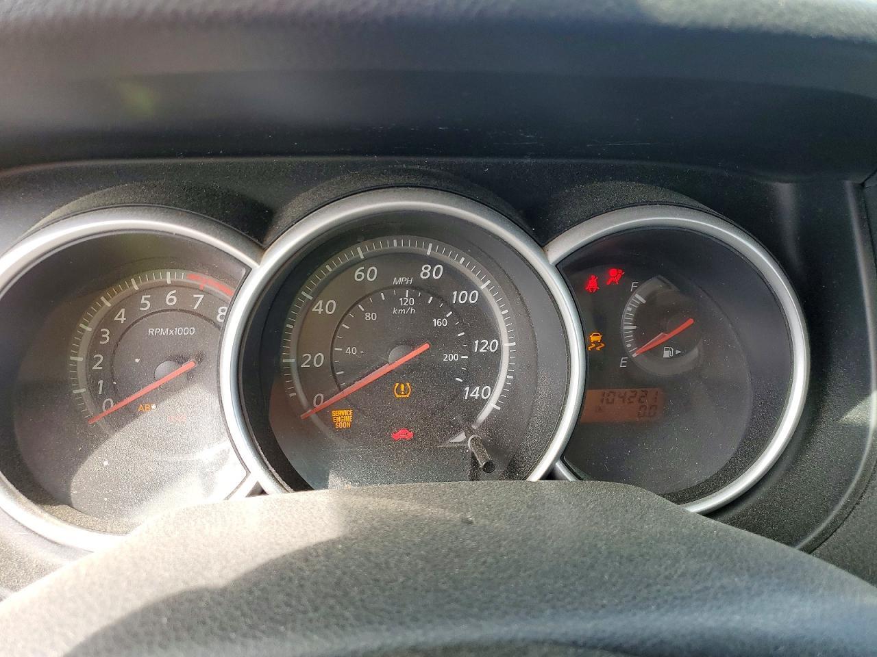 2012 NISSAN VERSA