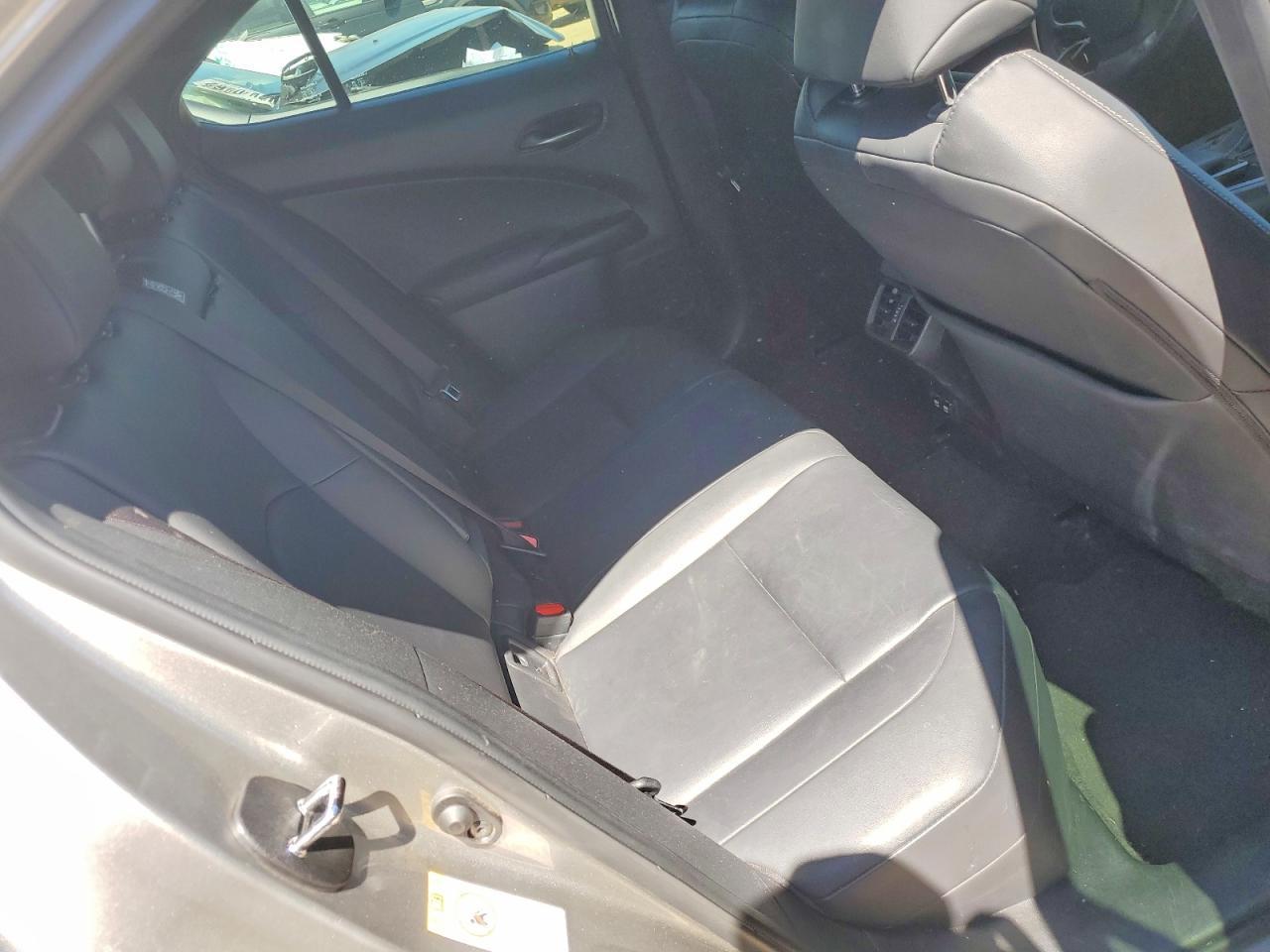 2019 LEXUS UX 200