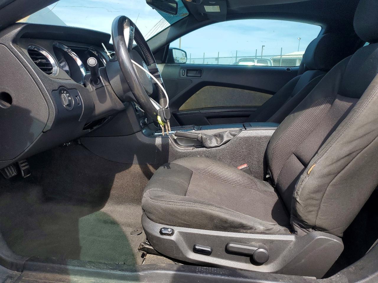 2013 FORD MUSTANG