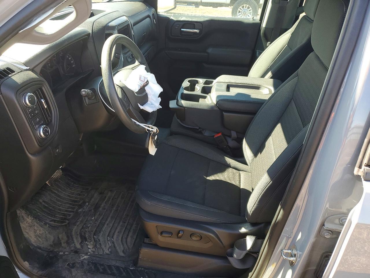 2024 GMC Sierra