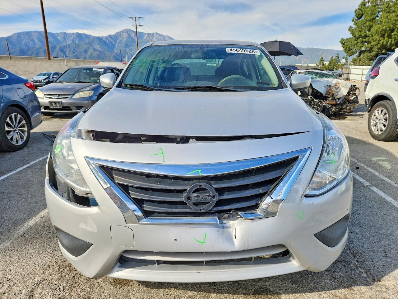 2019 NISSAN VERSA