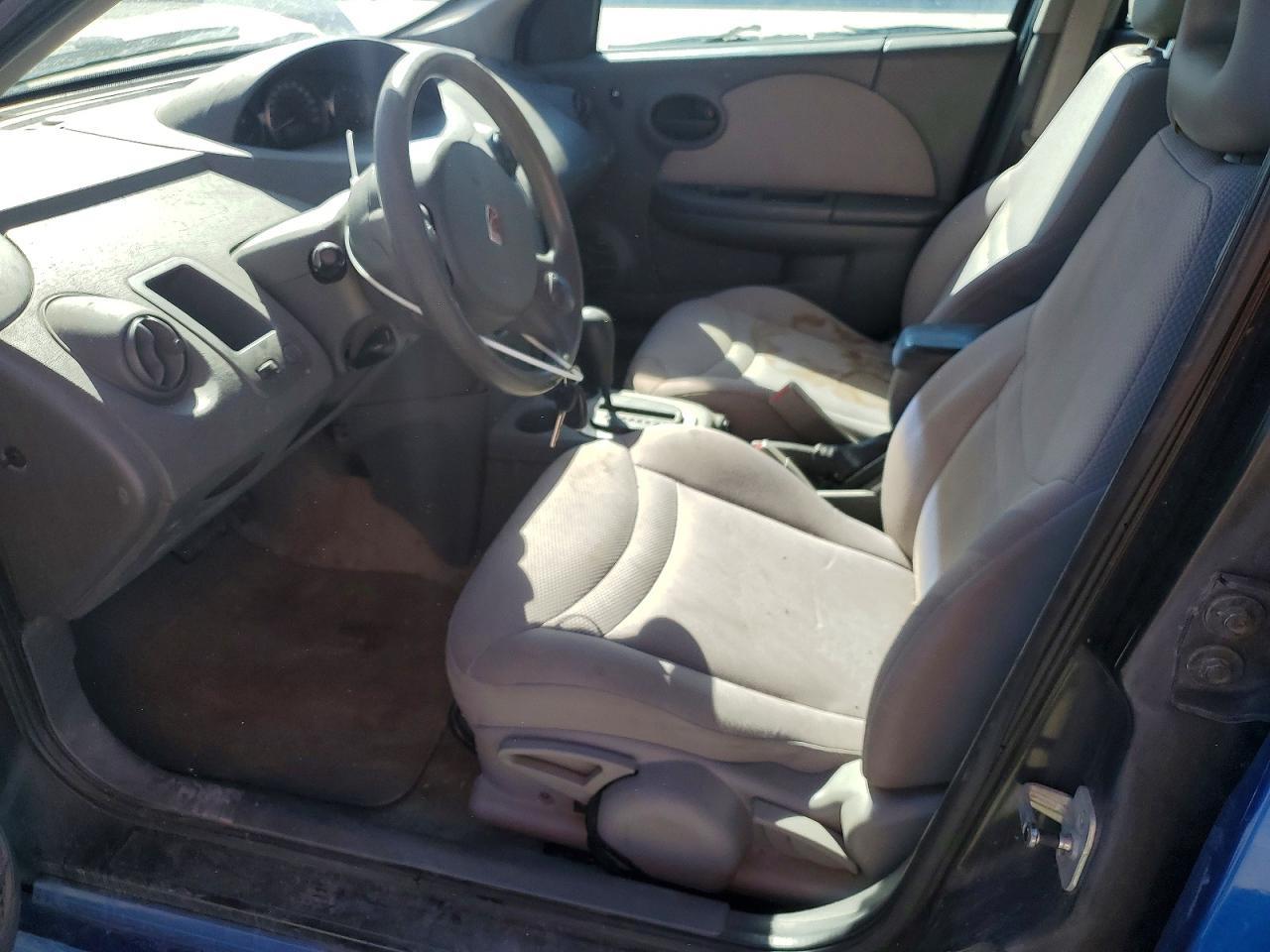 2004 SATURN Ion