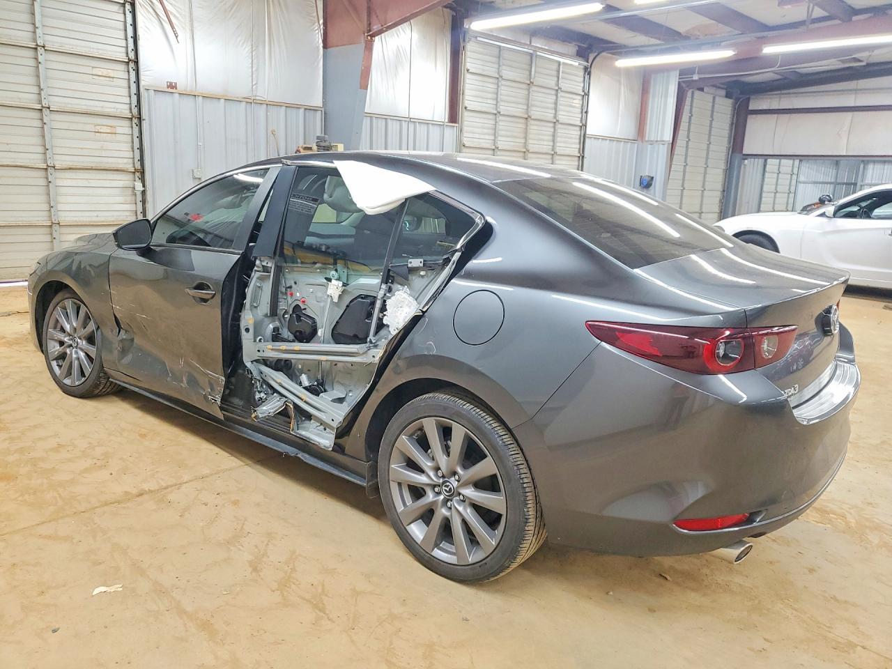 2025 MAZDA 3