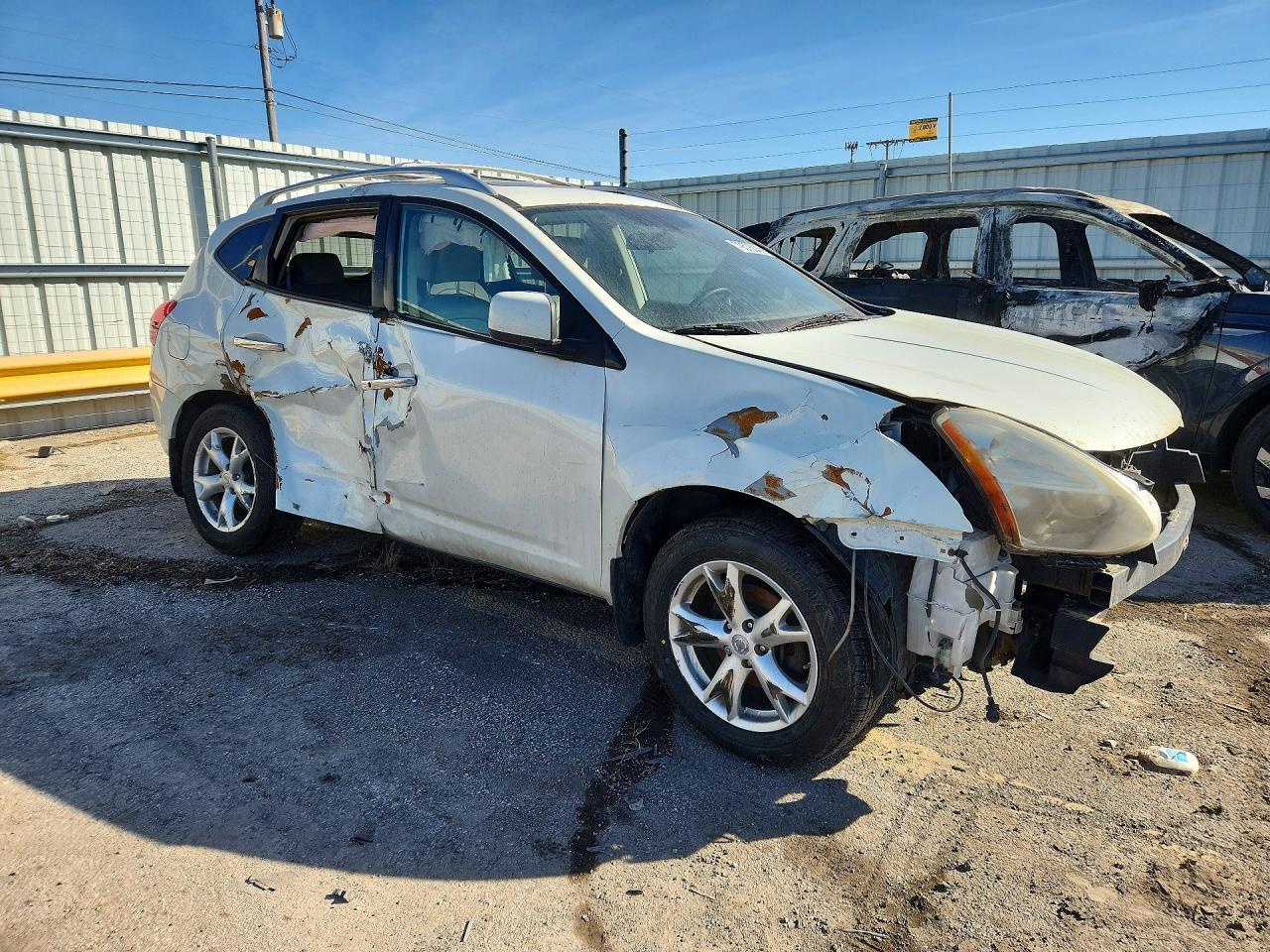 2010 NISSAN ROGUE