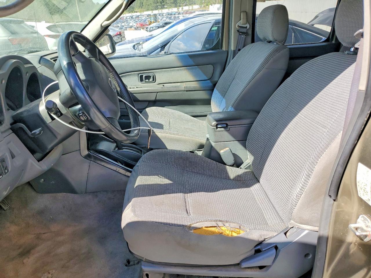 2002 NISSAN Frontier