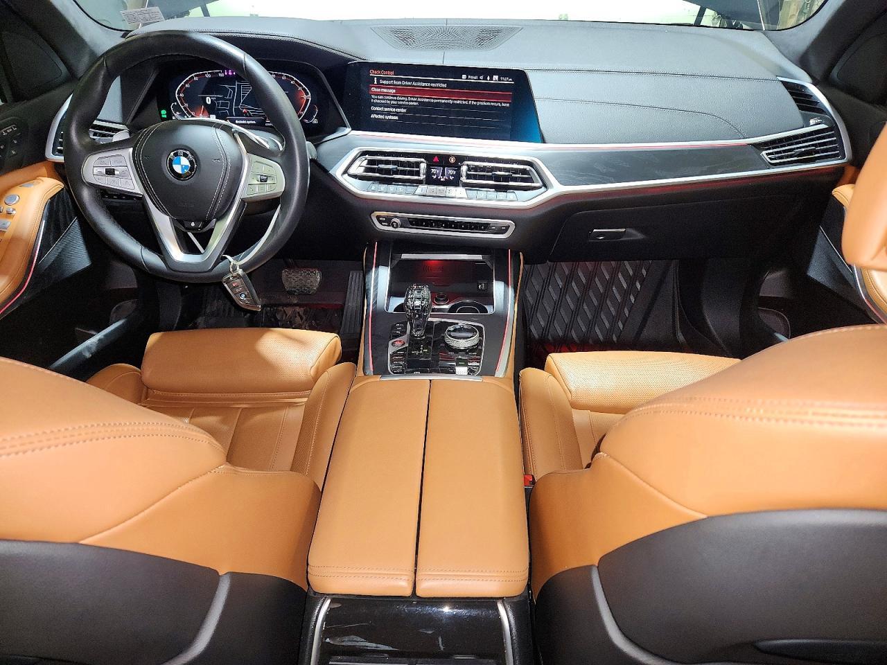 2022 BMW X7