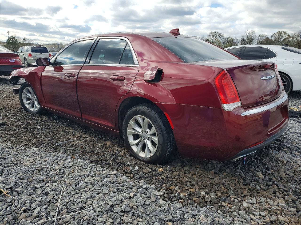 2016 CHRYSLER 300
