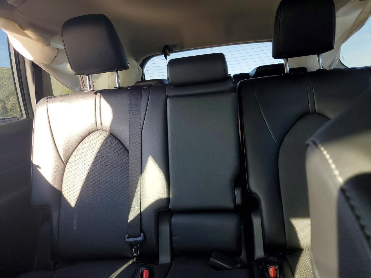 2024 TOYOTA HIGHLANDER
