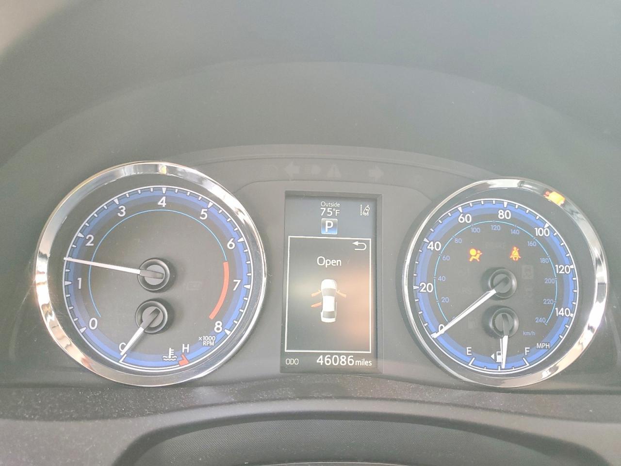 2018 TOYOTA COROLLA