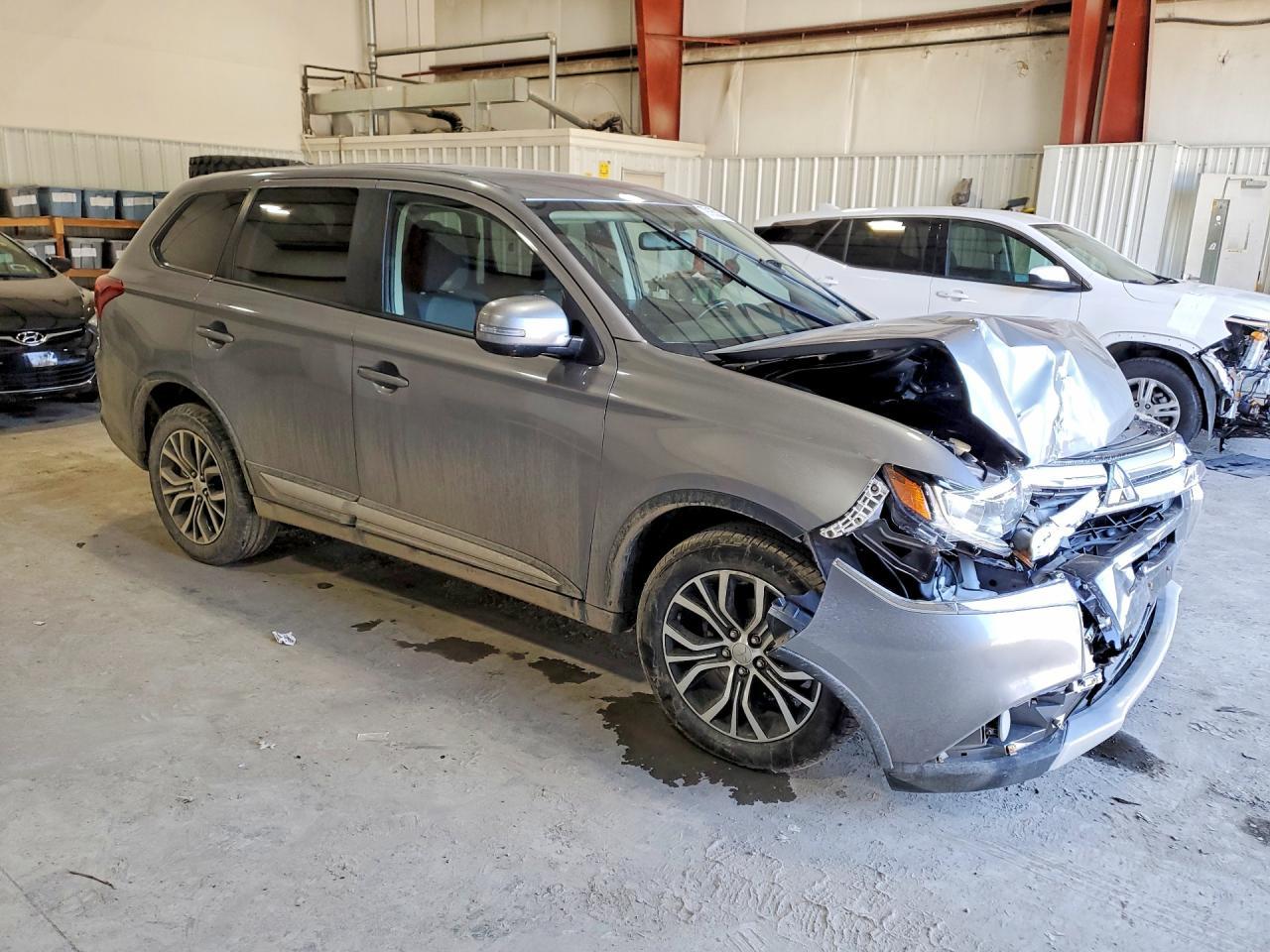 2018 MITSUBISHI outlander