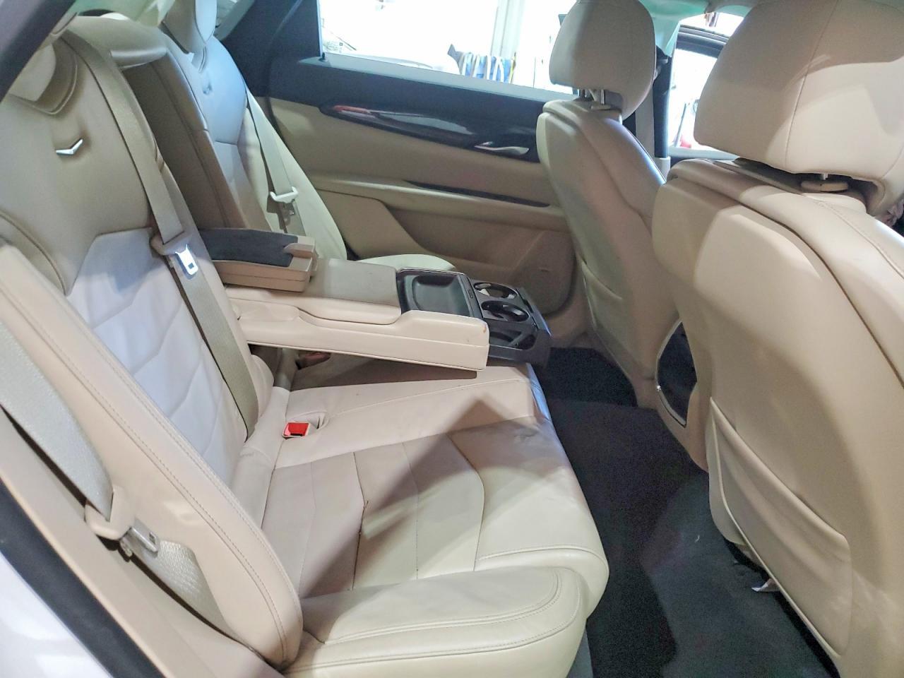 2016 CADILLAC CT6