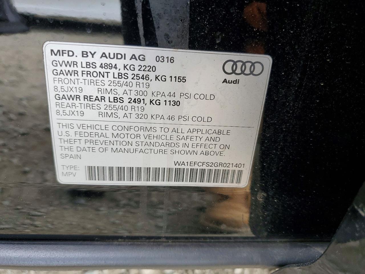 2016 AUDI Q3