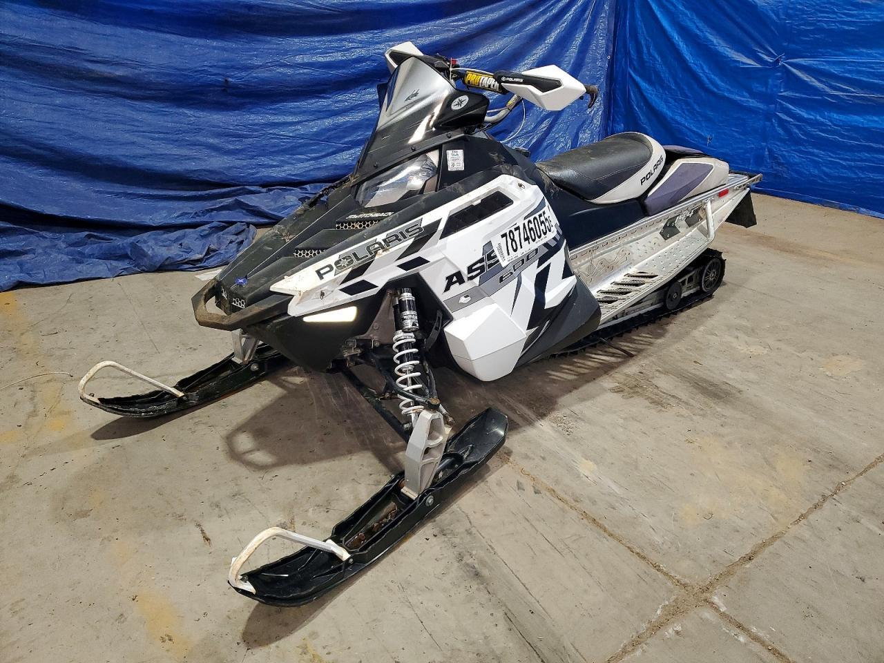 2015 POLARIS Switchback