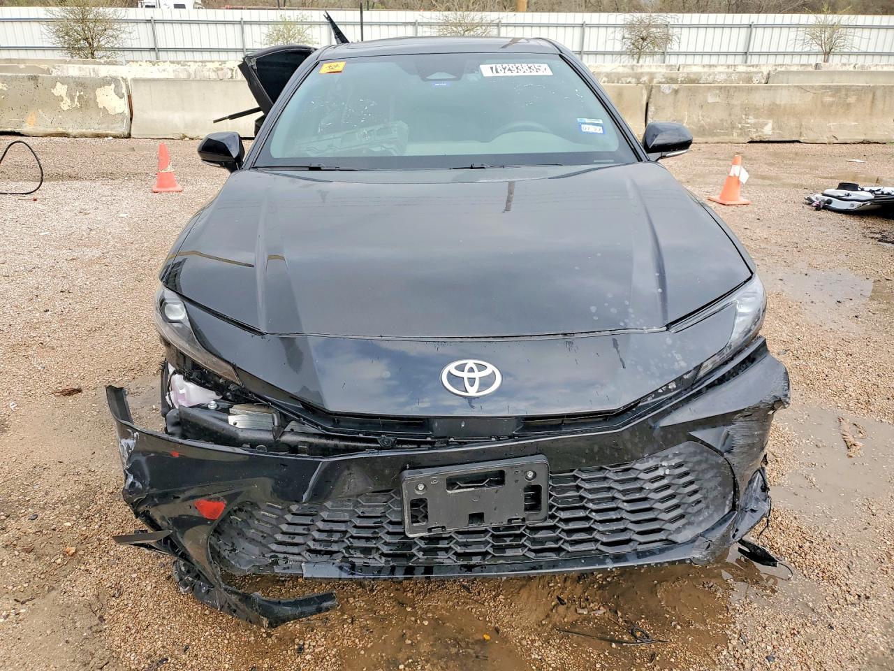 2025 TOYOTA CAMRY