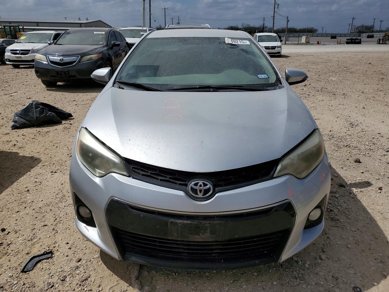 2015 TOYOTA COROLLA