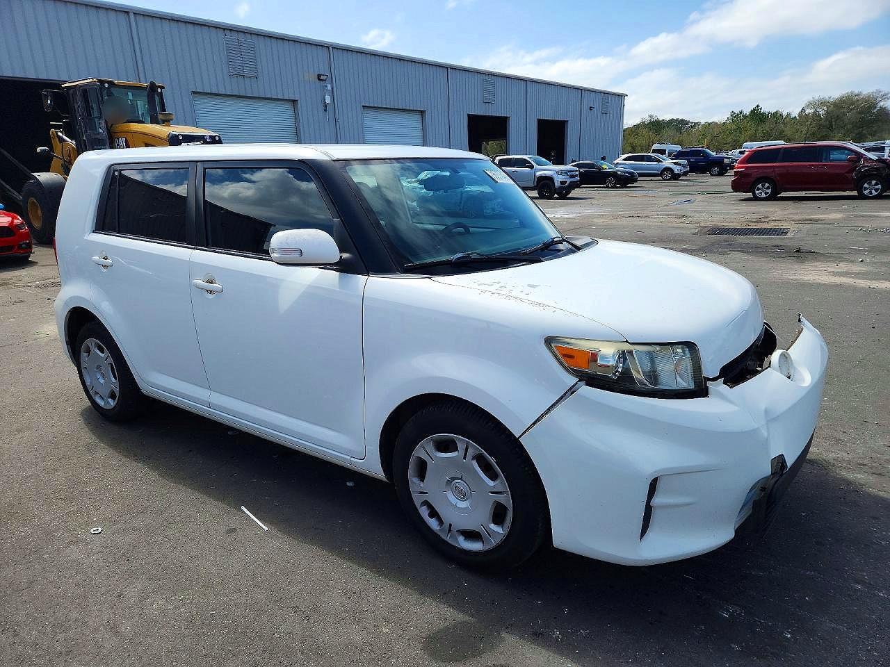2012 SCION xB