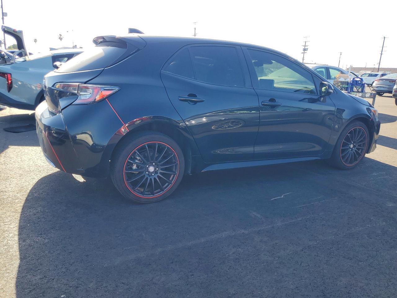 2022 TOYOTA COROLLA