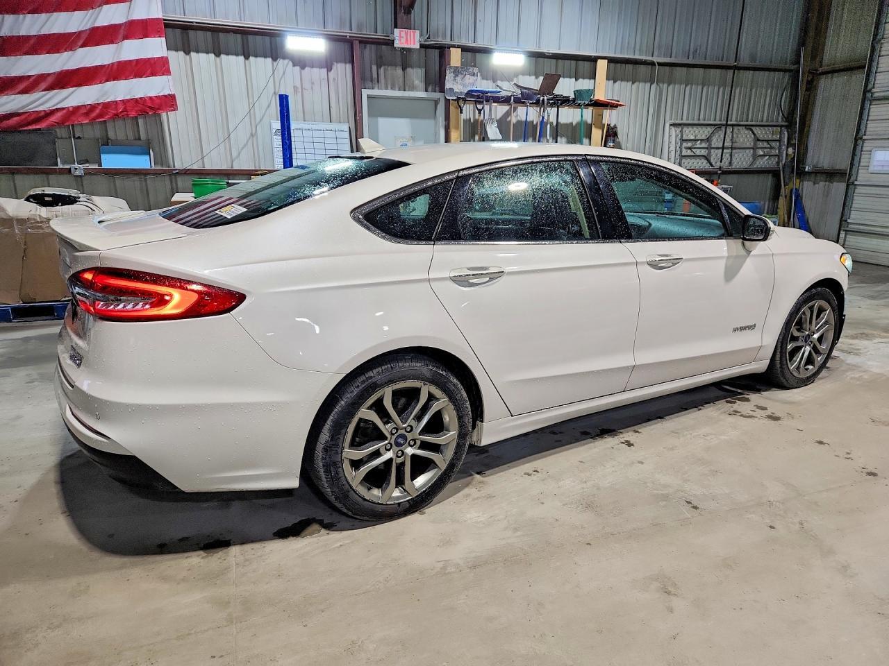 2019 FORD FUSION