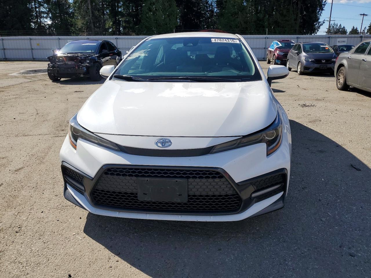 2021 TOYOTA COROLLA